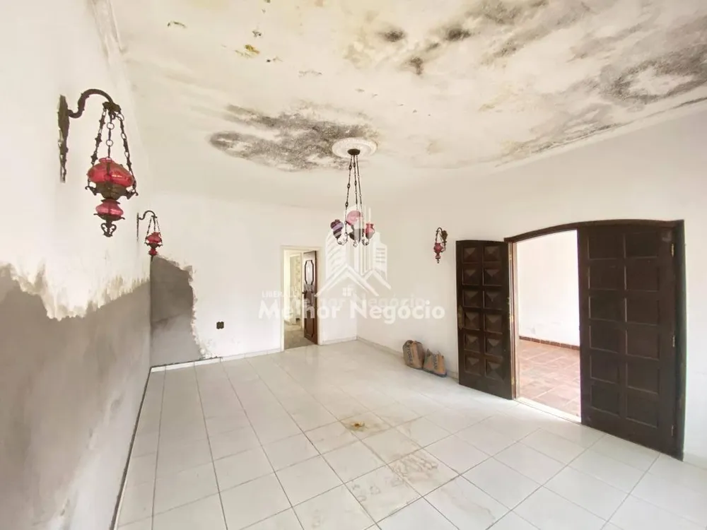 Casa, 4 quartos, 222 m² - Foto 1