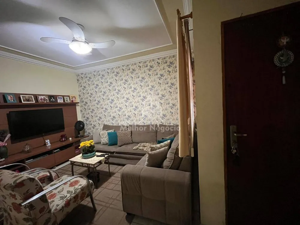 Casa, 3 quartos, 220 m² - Foto 2