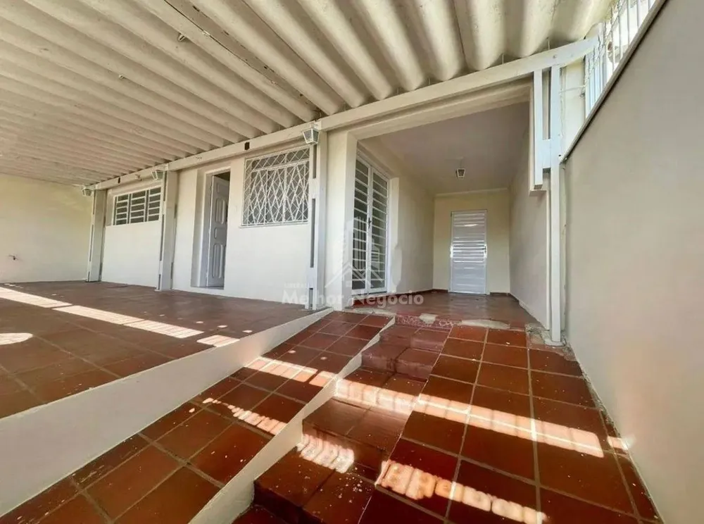 Casa, 3 quartos, 224 m² - Foto 1