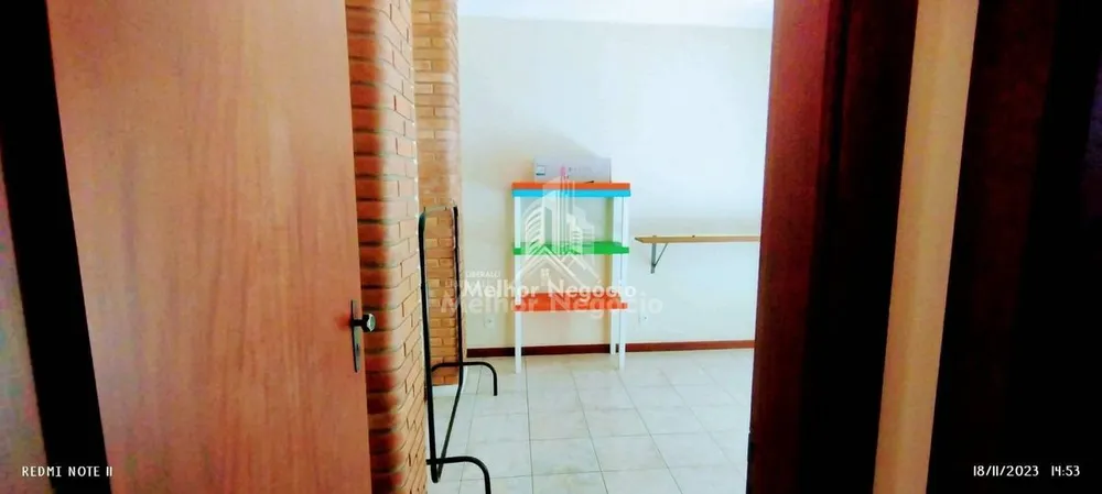 Casa, 4 quartos, 240 m² - Foto 4