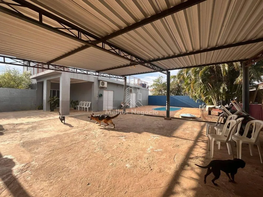 Casa, 2 quartos, 200 m² - Foto 1