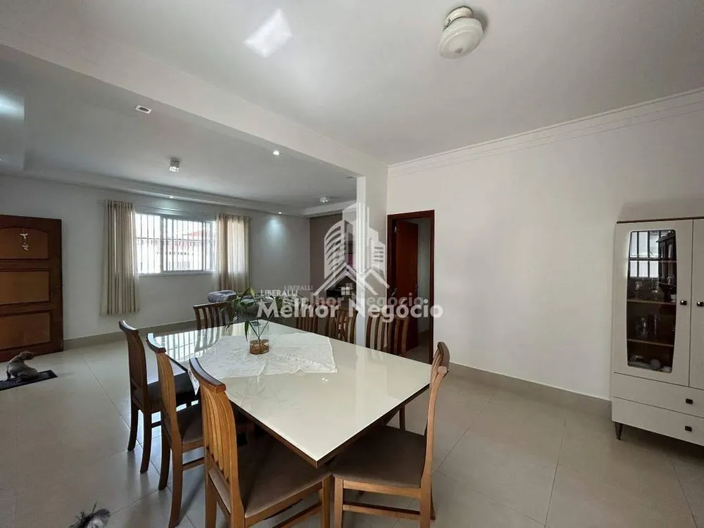 Casa, 4 quartos, 257 m² - Foto 1