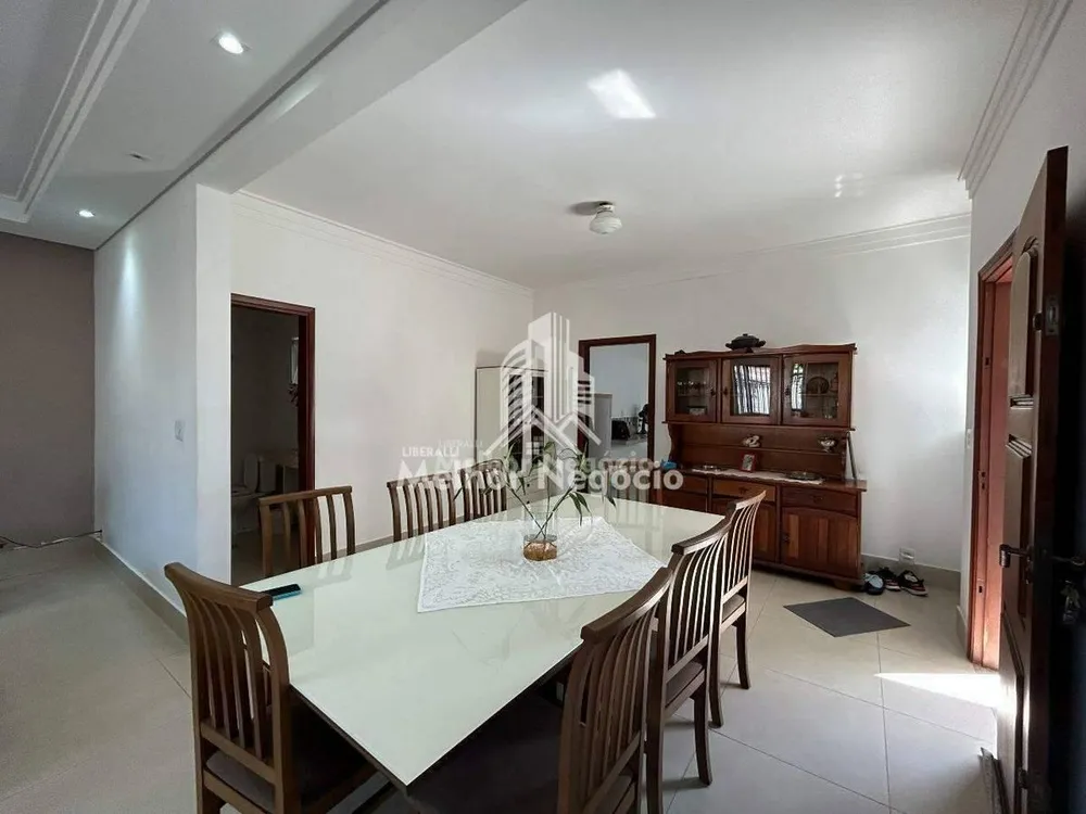 Casa, 4 quartos, 257 m² - Foto 3