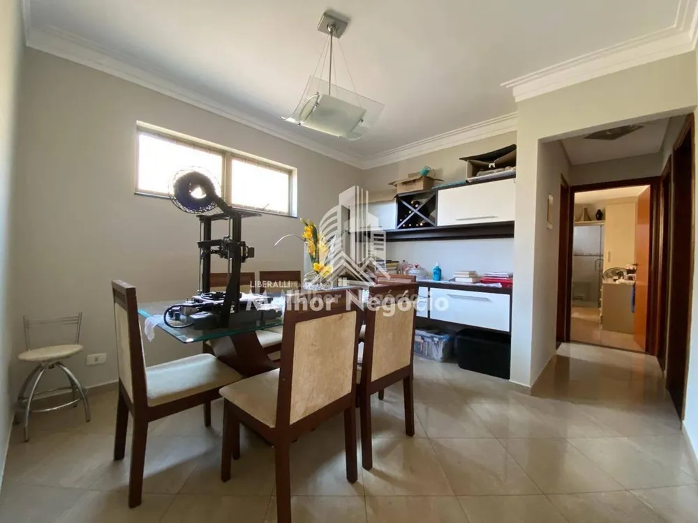 Casa, 3 quartos, 196 m² - Foto 2