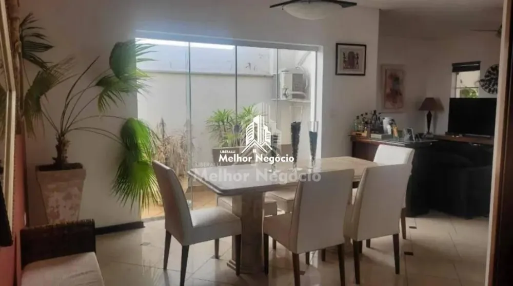 Casa, 4 quartos, 270 m² - Foto 1