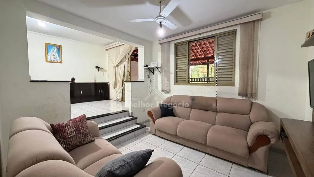 Casa, 4 quartos, 270 m² - Foto 4