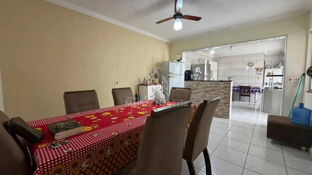 Casa, 4 quartos, 270 m² - Foto 6