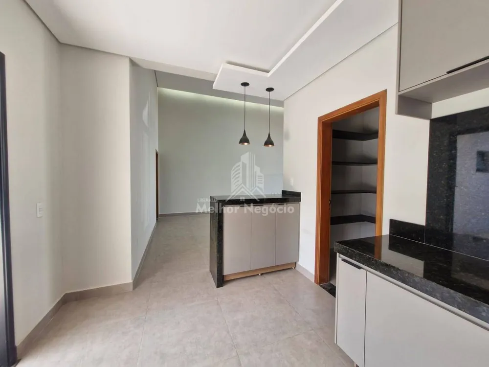 Casa, 3 quartos, 172 m² - Foto 1