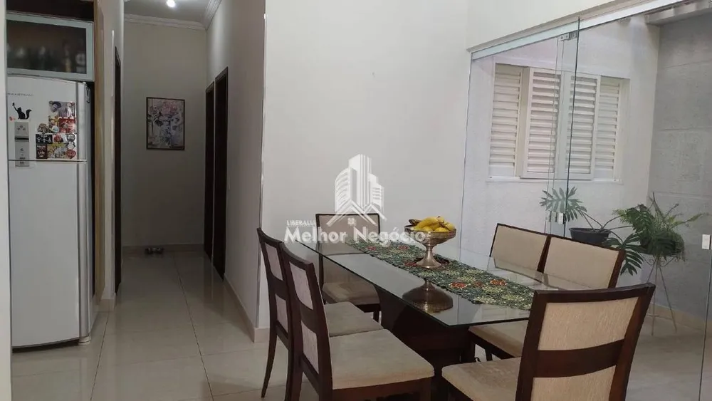 Casa, 2 quartos, 210 m² - Foto 1