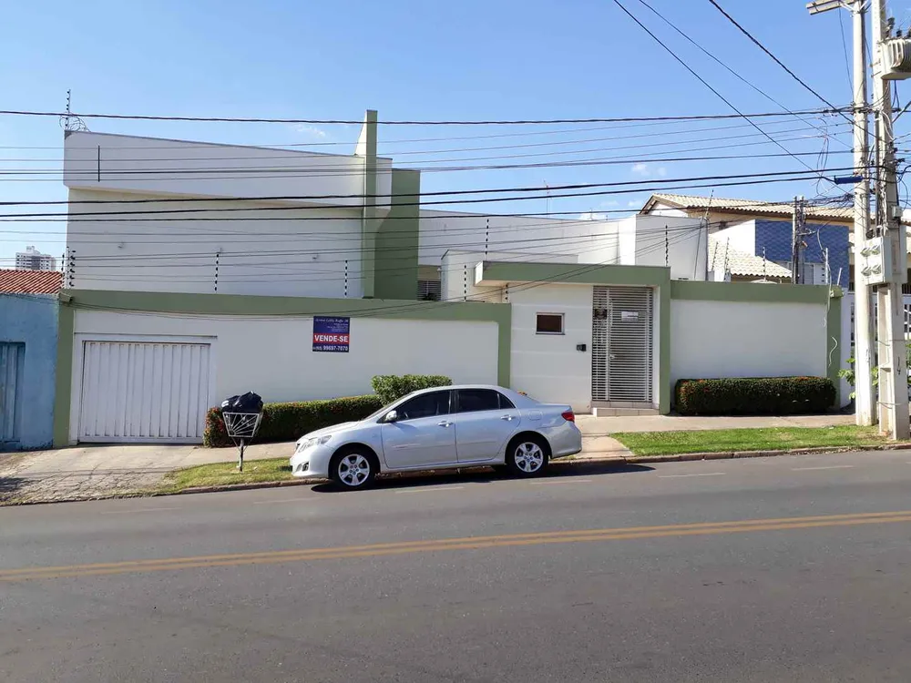 Casa, 7 quartos, 701 m² - Foto 1