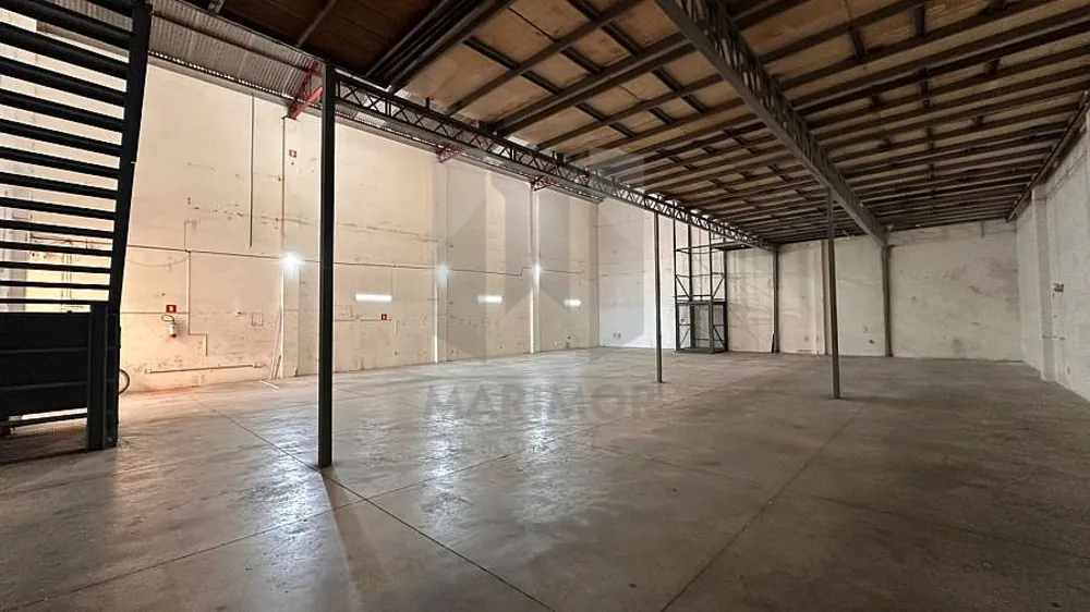 Loja-Salão, 640 m² - Foto 3