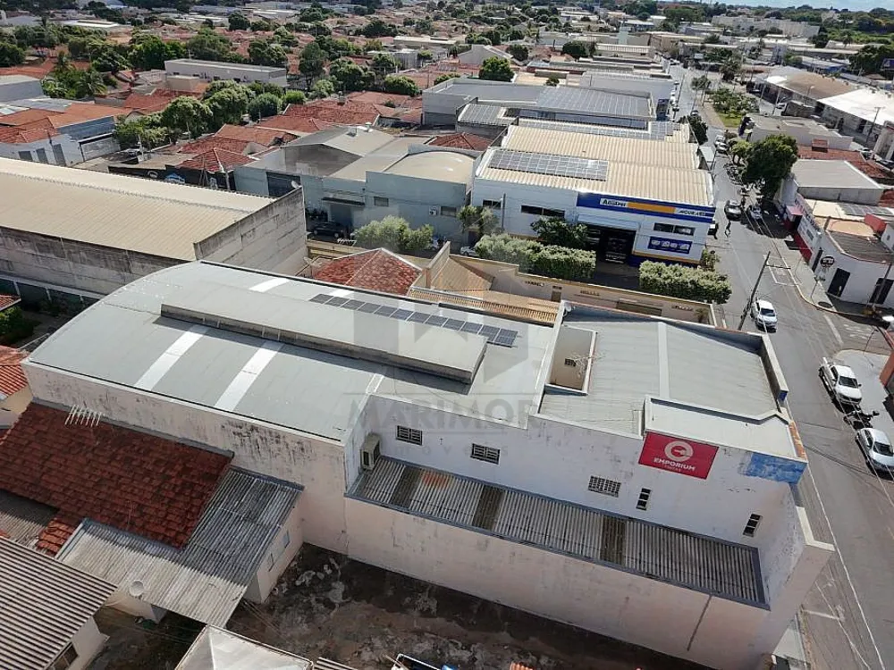 Loja-Salão, 640 m² - Foto 1