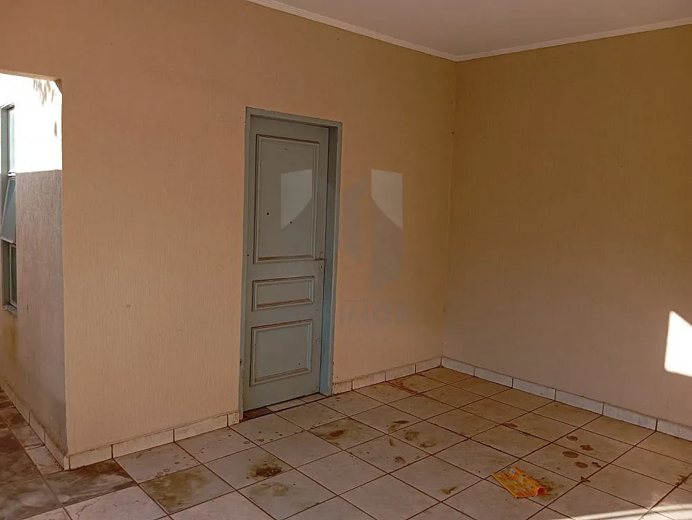 Casa, 3 quartos, 250 m² - Foto 2