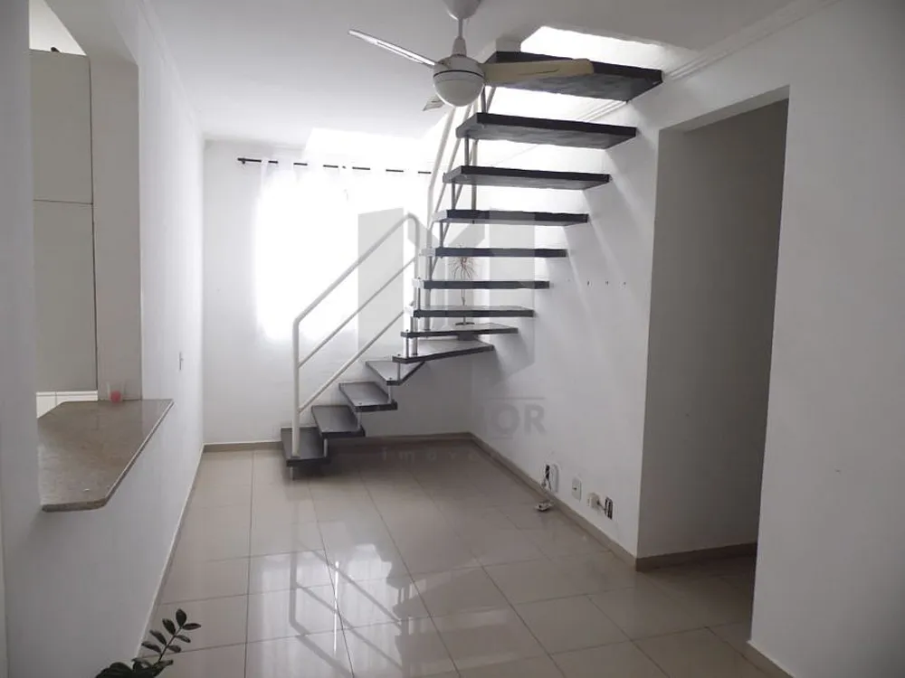 Apartamento, 3 quartos, 100 m² - Foto 2