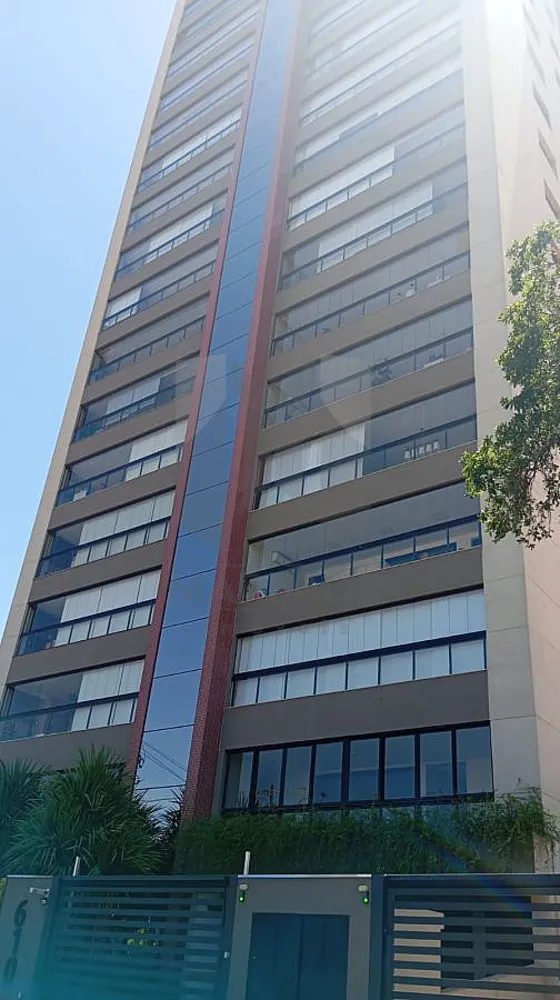 Apartamento, 3 quartos, 204 m² - Foto 1