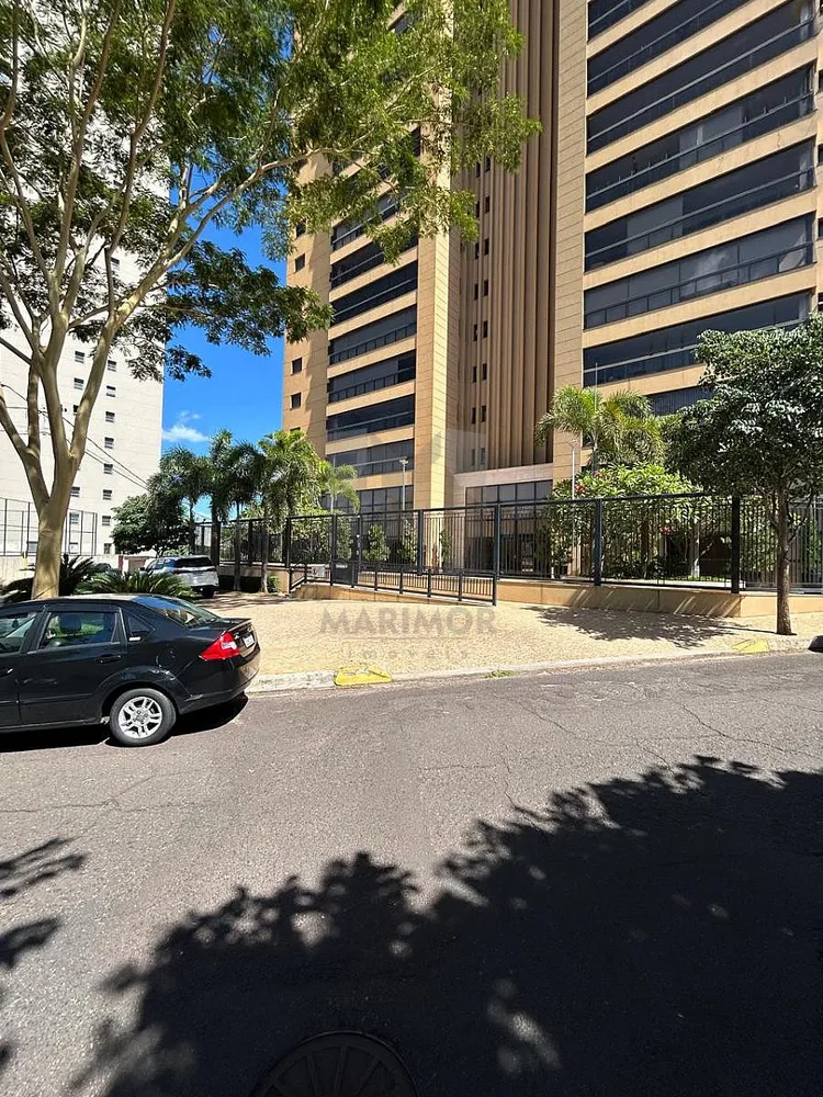 Apartamento, 3 quartos, 172 m² - Foto 2