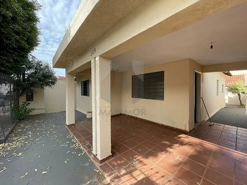 Casa, 2 quartos, 250 m² - Foto 1