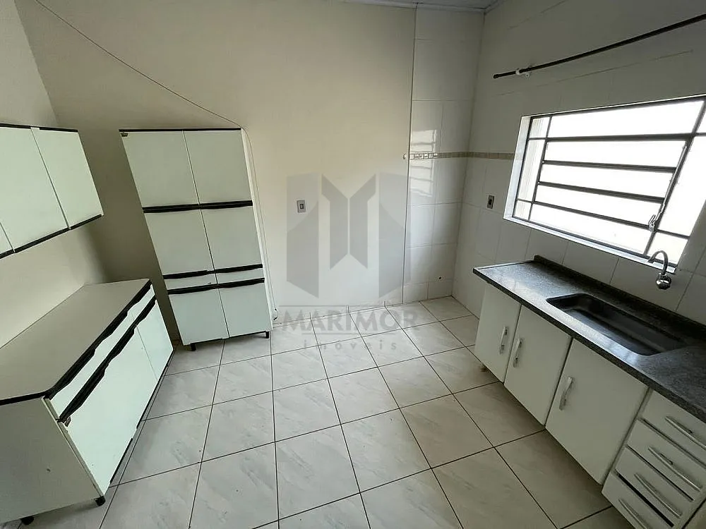 Casa, 2 quartos, 250 m² - Foto 7