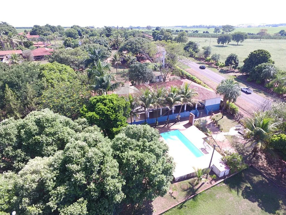 Chácara, 2 quartos, 6000 m² - Foto 1