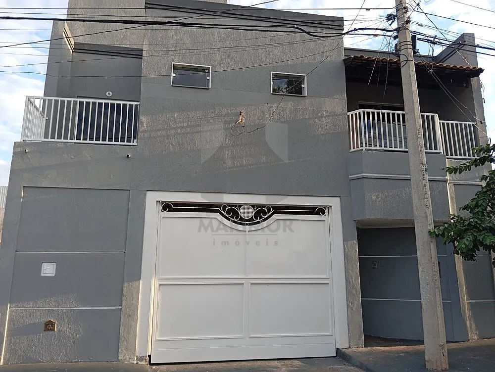 Casa, 5 quartos, 320 m² - Foto 1