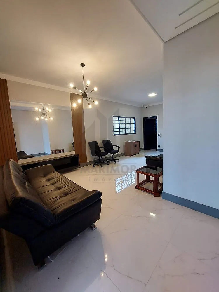 Casa, 3 quartos, 286 m² - Foto 2