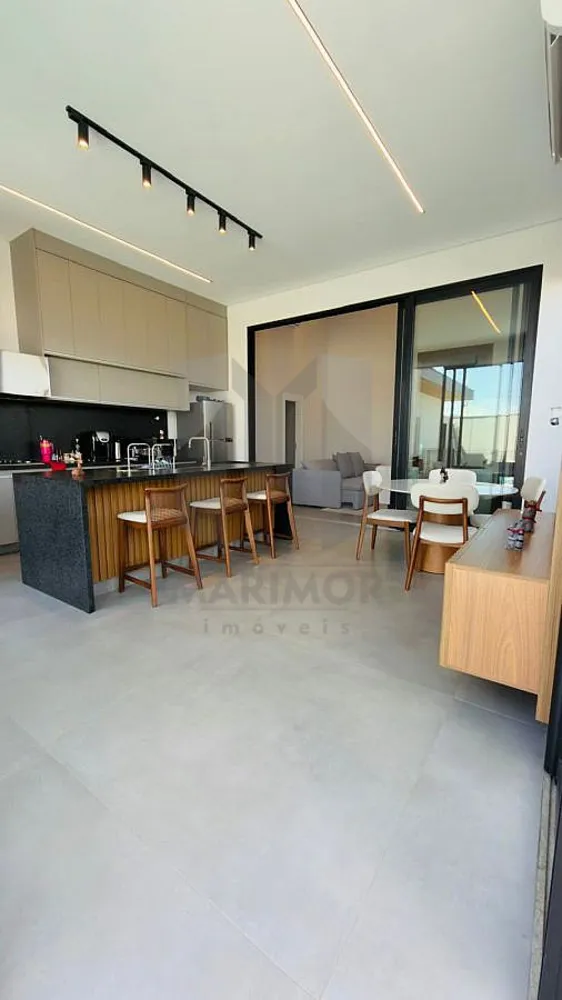 Casa, 3 quartos, 325 m² - Foto 13