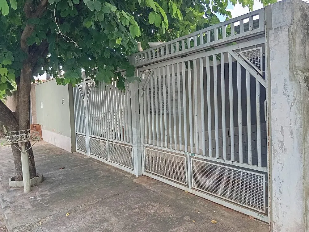 Casa, 3 quartos, 250 m² - Foto 2