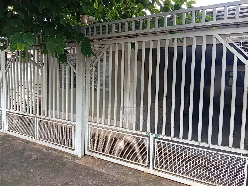 Casa, 3 quartos, 250 m² - Foto 1