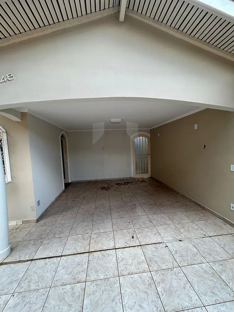 Casa, 3 quartos, 229 m² - Foto 2
