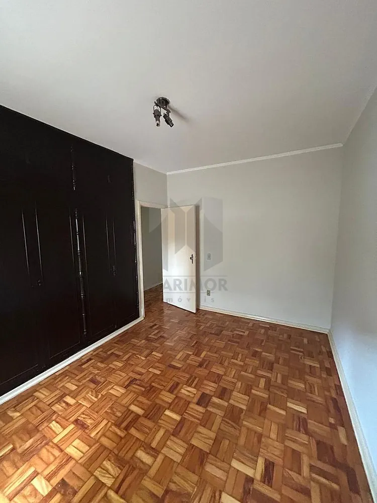 Casa, 3 quartos, 229 m² - Foto 8