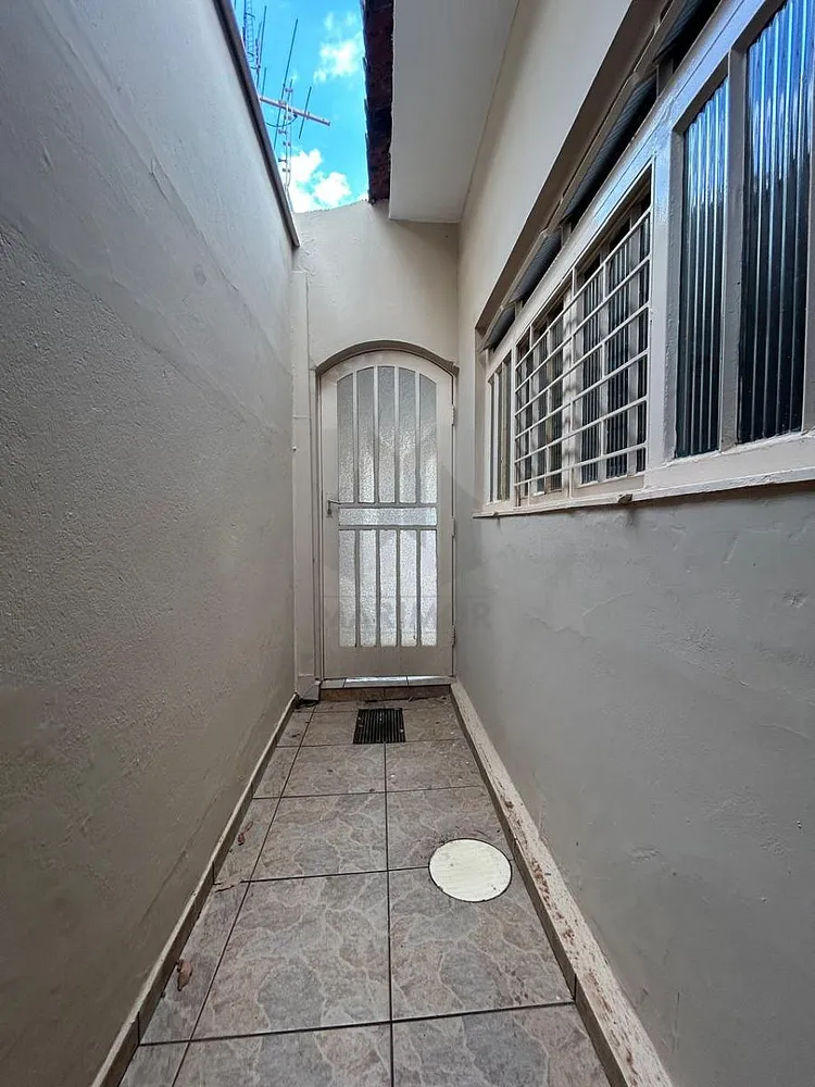 Casa, 3 quartos, 229 m² - Foto 11