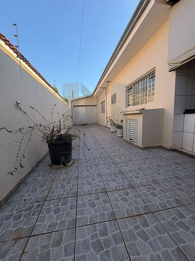 Casa, 3 quartos, 250 m² - Foto 8
