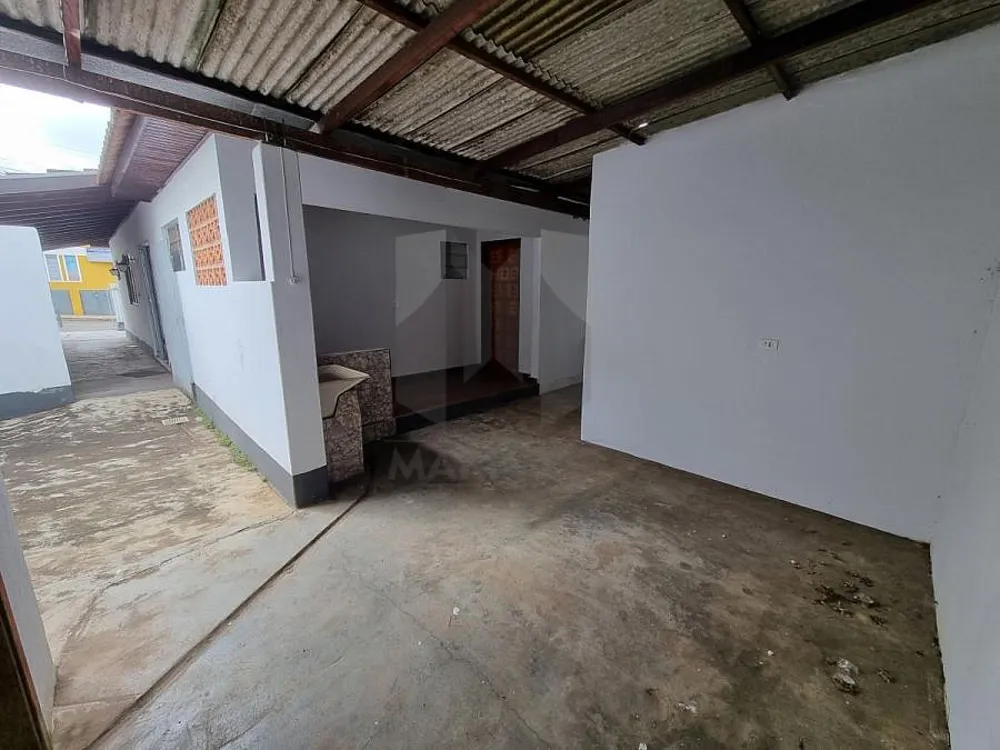 Casa, 2 quartos, 242 m² - Foto 9