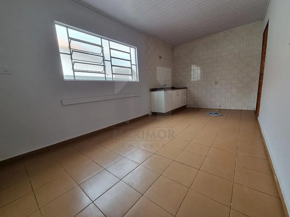 Casa, 2 quartos, 242 m² - Foto 4