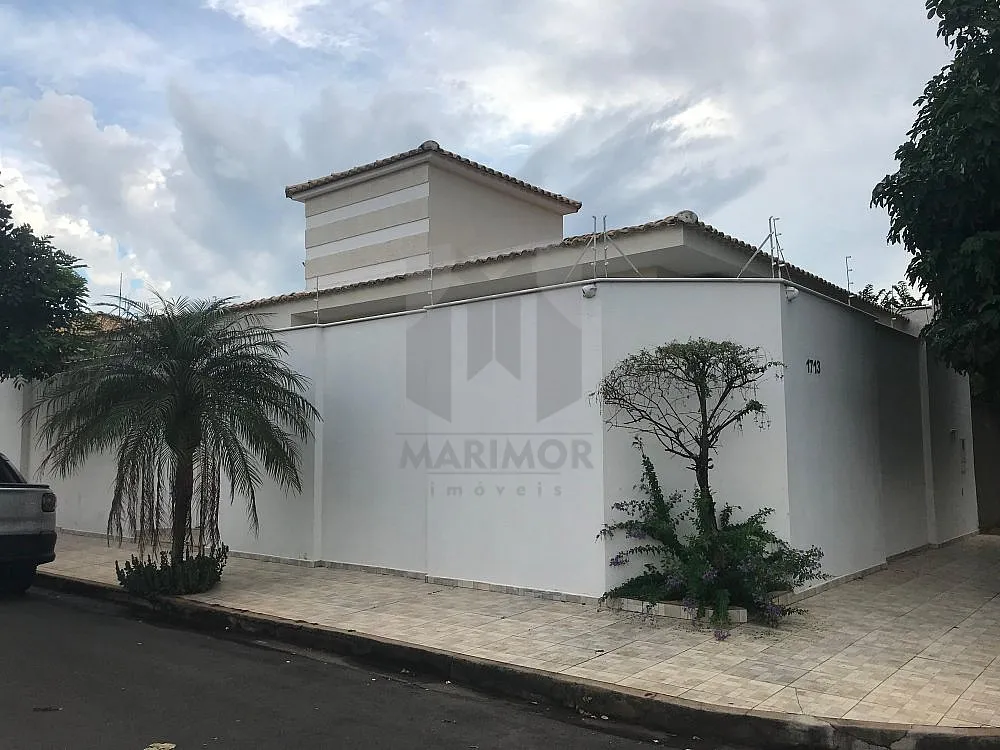 Casa, 3 quartos, 250 m² - Foto 1