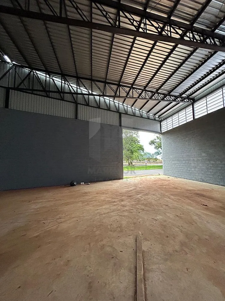 Loja-Salão, 1500 m² - Foto 2