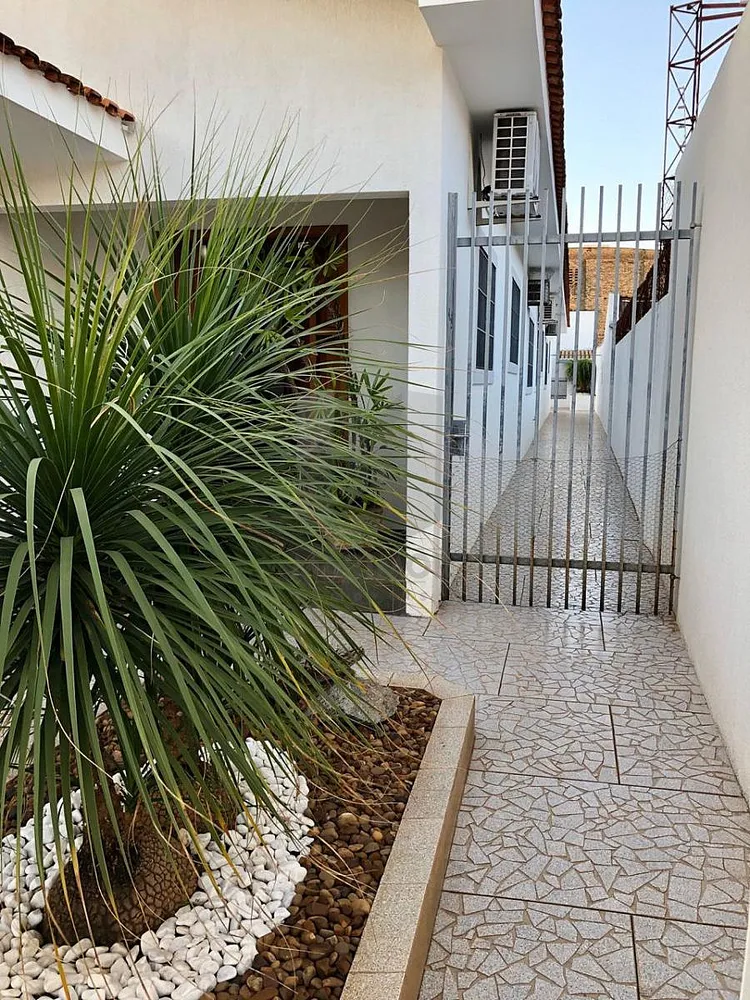 Casa, 4 quartos, 460 m² - Foto 2