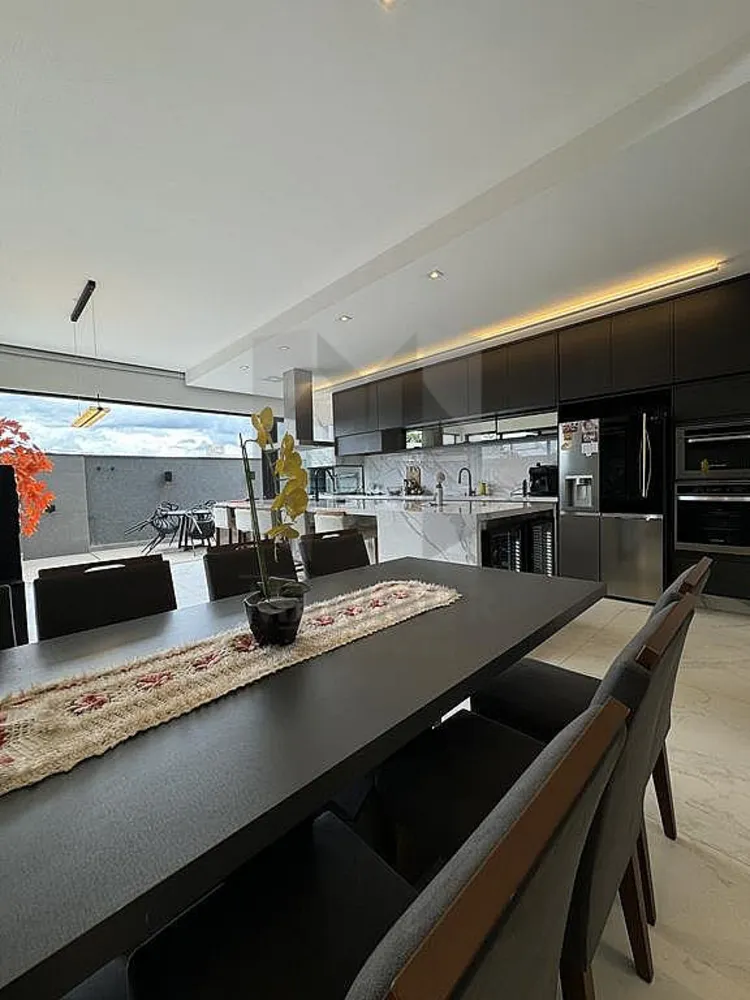 Casa, 4 quartos, 301 m² - Foto 13