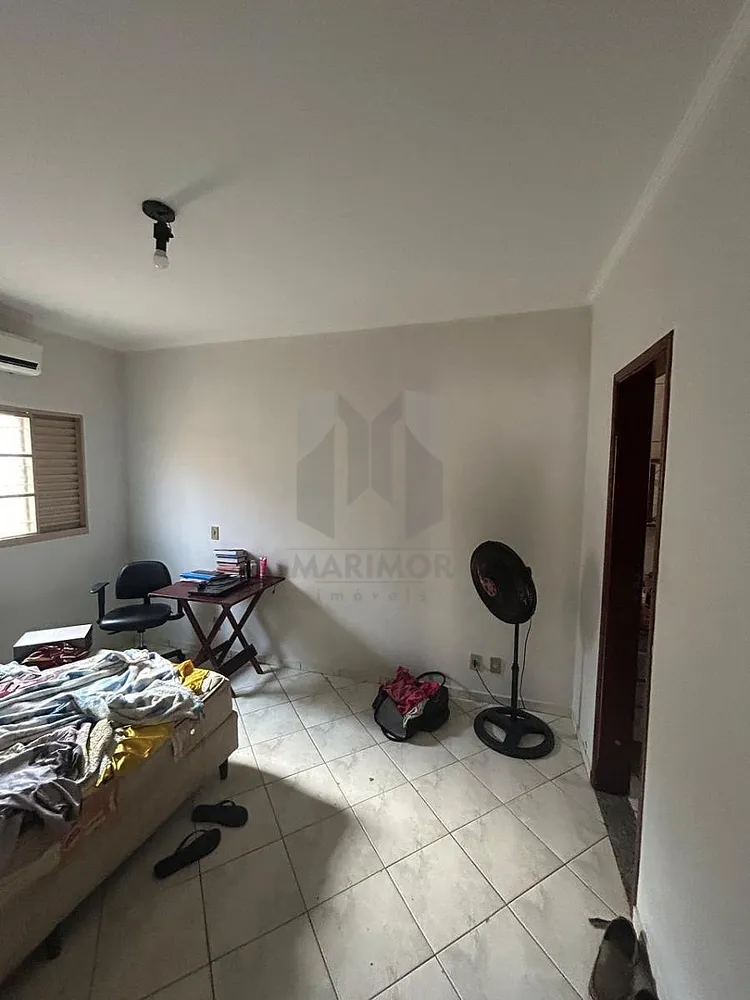Casa, 3 quartos, 330 m² - Foto 12