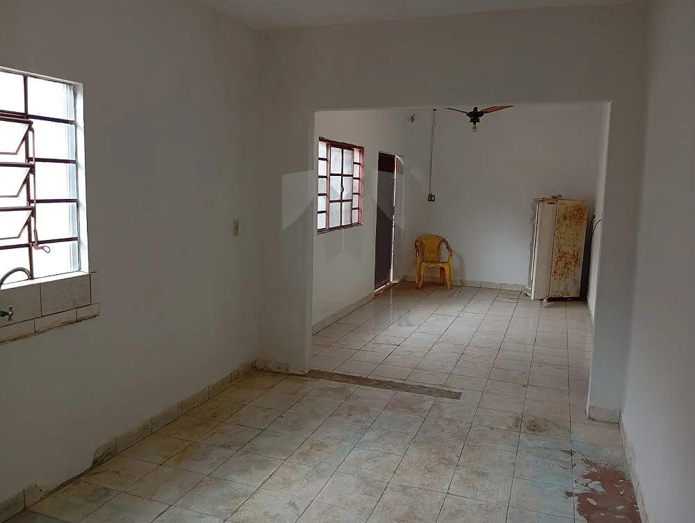 Casa, 2 quartos, 250 m² - Foto 4