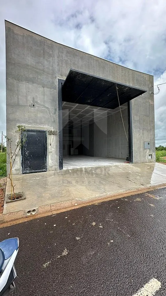 Loja-Salão, 200 m² - Foto 1