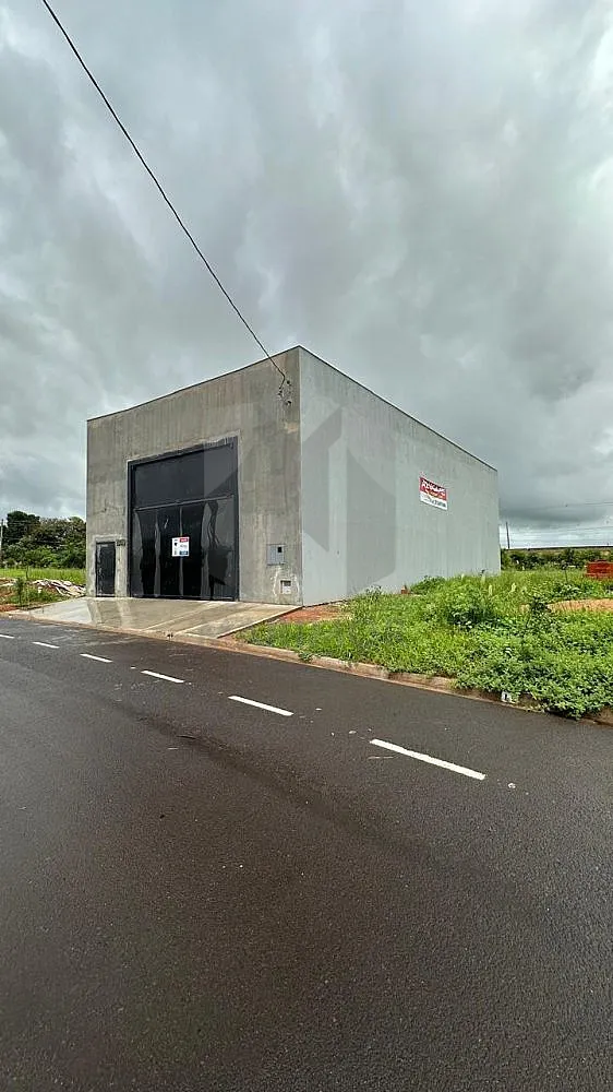 Loja-Salão, 200 m² - Foto 2