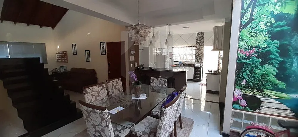 Casa, 4 quartos, 250 m² - Foto 14