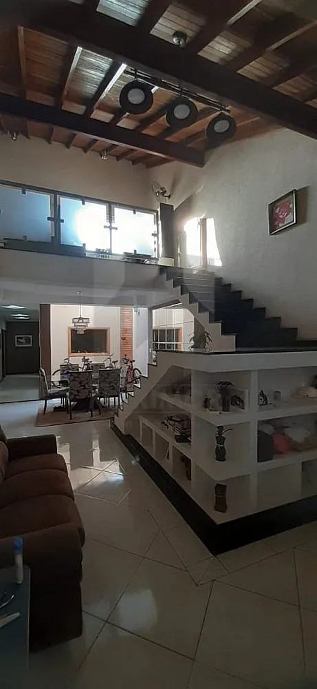 Casa, 4 quartos, 250 m² - Foto 11