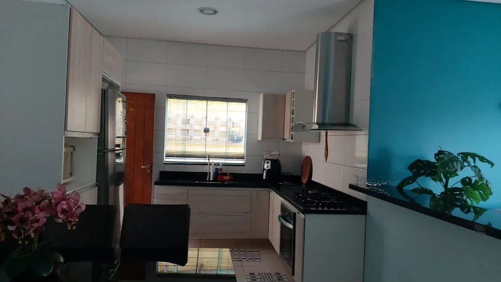 Casa, 1 quarto, 69 m² - Foto 2