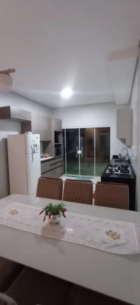 Casa, 2 quartos, 125 m² - Foto 1