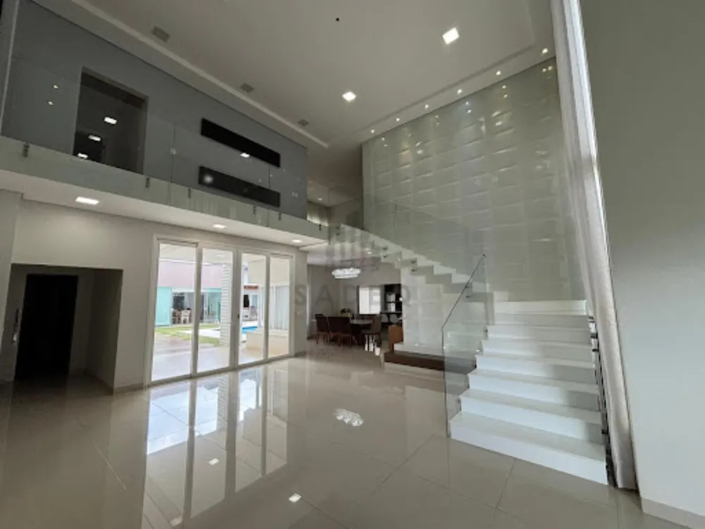 Sobrado, 1 quarto, 233 m² - Foto 1