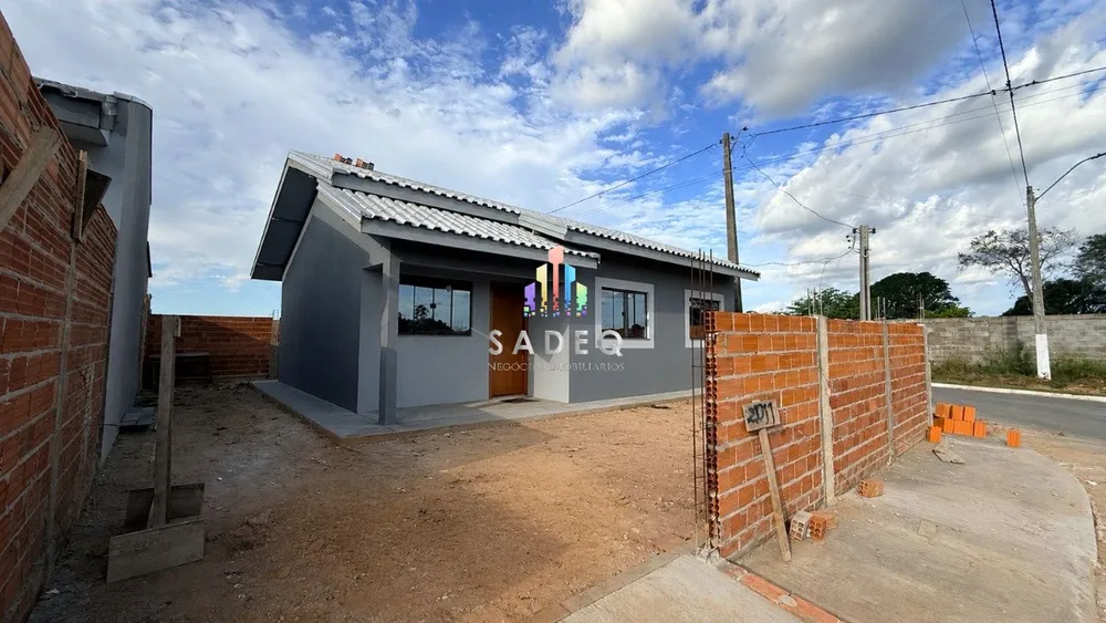 Casa, 3 quartos - Foto 1