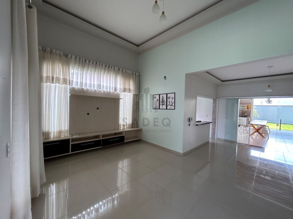 Casa à venda com 2 quartos, 260m² - Foto 8