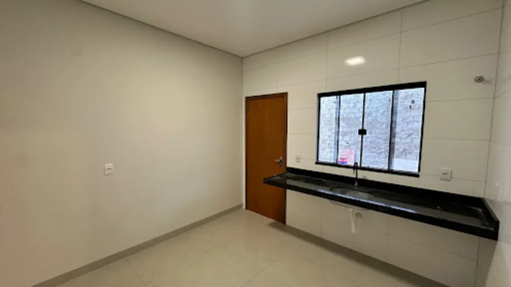 Casa, 1 quarto, 93 m² - Foto 2